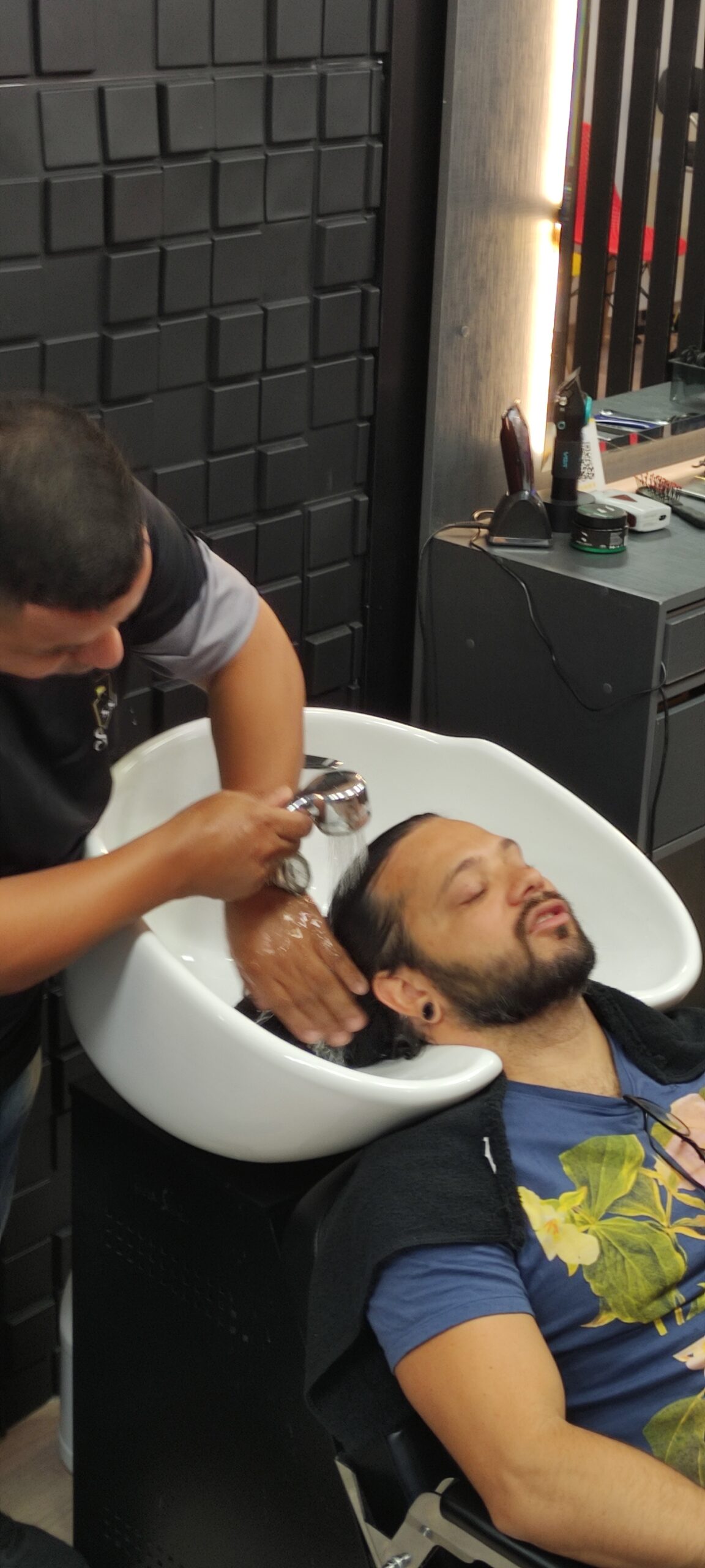 Quem Faz Hidratação Capilar no São Pedro, BH | Major Savassi Barbearia Quem Faz Hidratação Capilar no São Pedro, BH | Major Savassi Barbearia