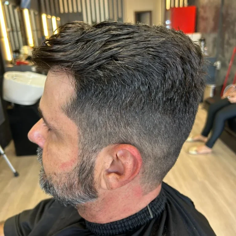 Barba e bigode no São Pedro, São Pedro, Belo Horizonte | Major Savassi Barbearia Salão de Beleza