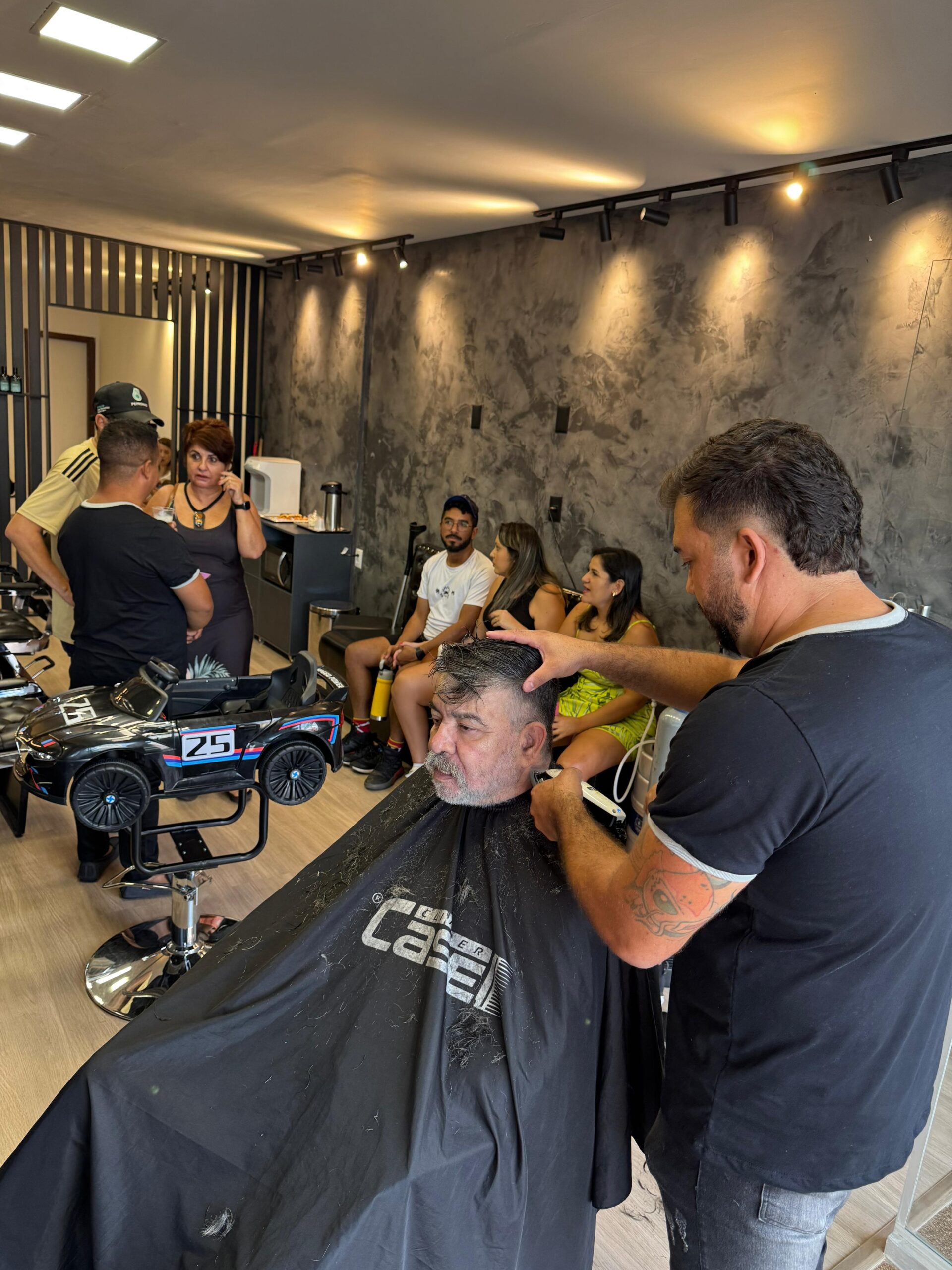 Assinatura mensal de cabelo e barba no São Pedro, São Pedro, Belo Horizonte | Major Savassi Barbearia Salão de Beleza Assinatura mensal de cabelo e barba no São Pedro, São Pedro, Belo Horizonte | Major Savassi Barbearia Salão de Beleza