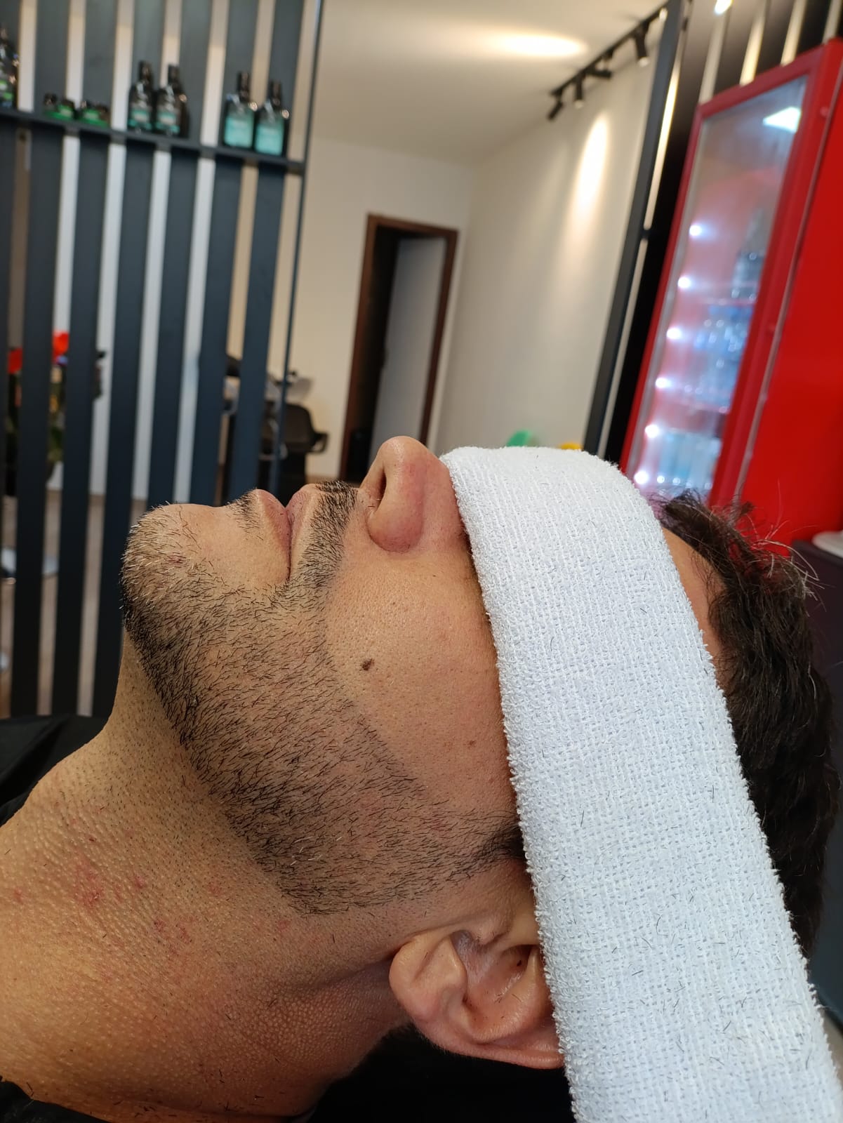 Barba e bigode no São Pedro, São Pedro, Belo Horizonte | Major Savassi Barbearia Salão de Beleza Barba e bigode no São Pedro, São Pedro, Belo Horizonte | Major Savassi Barbearia Salão de Beleza