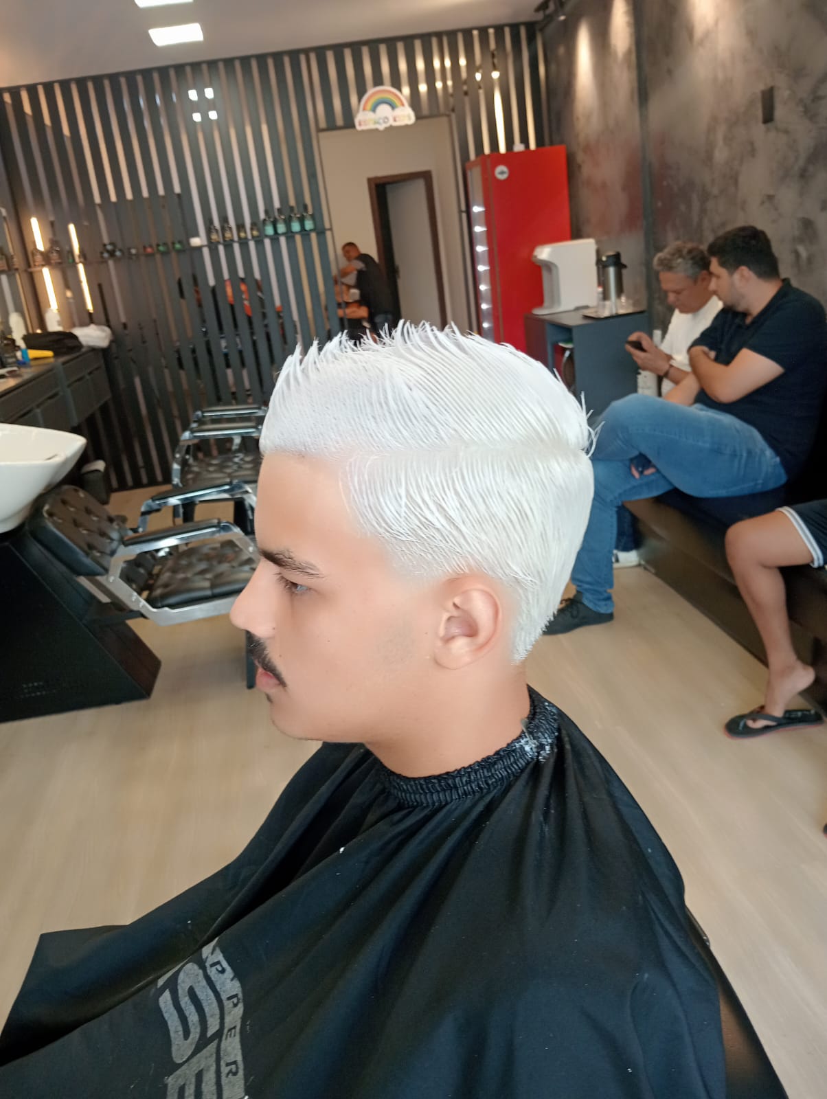 Platinado no São Pedro, Belo Horizonte | Major Savassi Barbearia